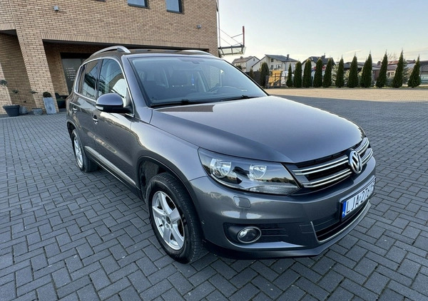 Volkswagen Tiguan cena 52900 przebieg: 195000, rok produkcji 2012 z Puławy małe 379